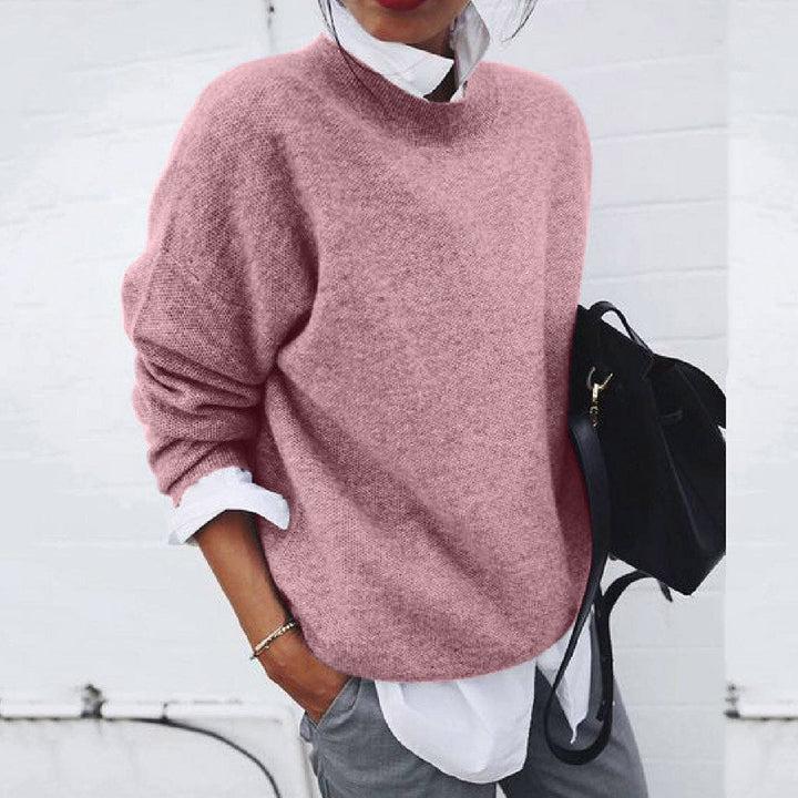 Luxe Cashmere Sweater for Women – Classic Round Neck Design with Elegant Fit