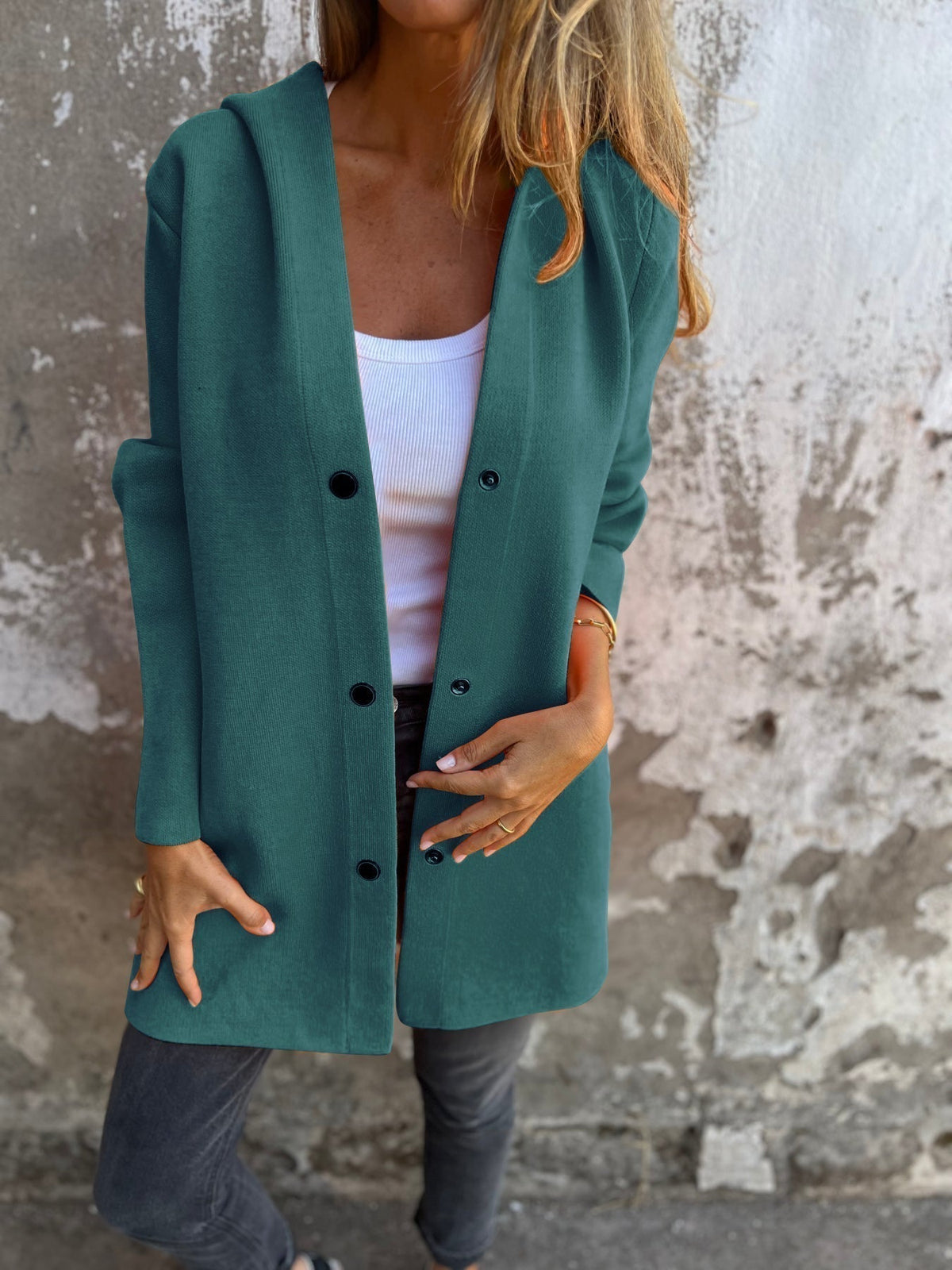 Lightweight Long Hooded Jacket for Stylish Mid-Season Comfort for Women