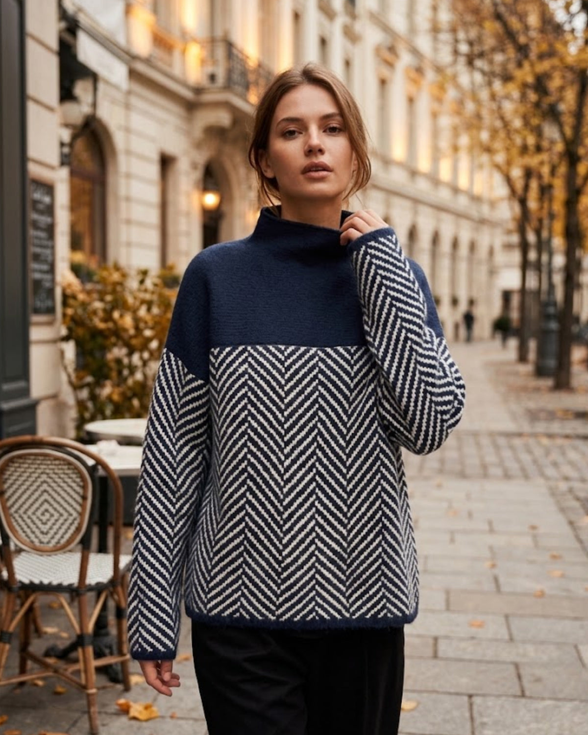 Warm Cashmere Turtleneck Sweater for Women with Loose Fit and Trendy Chevron Pattern