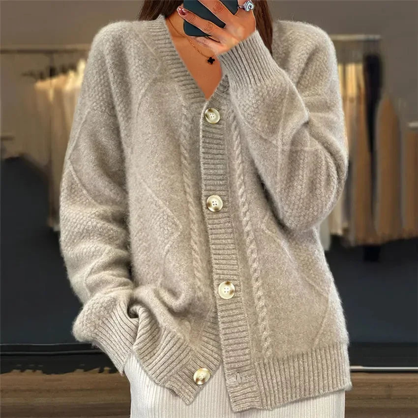 Cashmere Buttoned Cardigan for Women – Elegant Long Sleeve Sweater for Versatile Styling