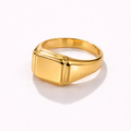 Bella Signet Ring