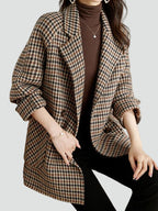 Oversized Checkered Wool Coat for Women with Double-Breasted Closure and Wide Lapels