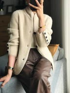 Elegant Cashmere Cardigan for Women – Timeless Buttoned Sweater with Classic Cut