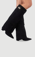 Elegant Women's Shoes with Golden Accents for Any Occasion