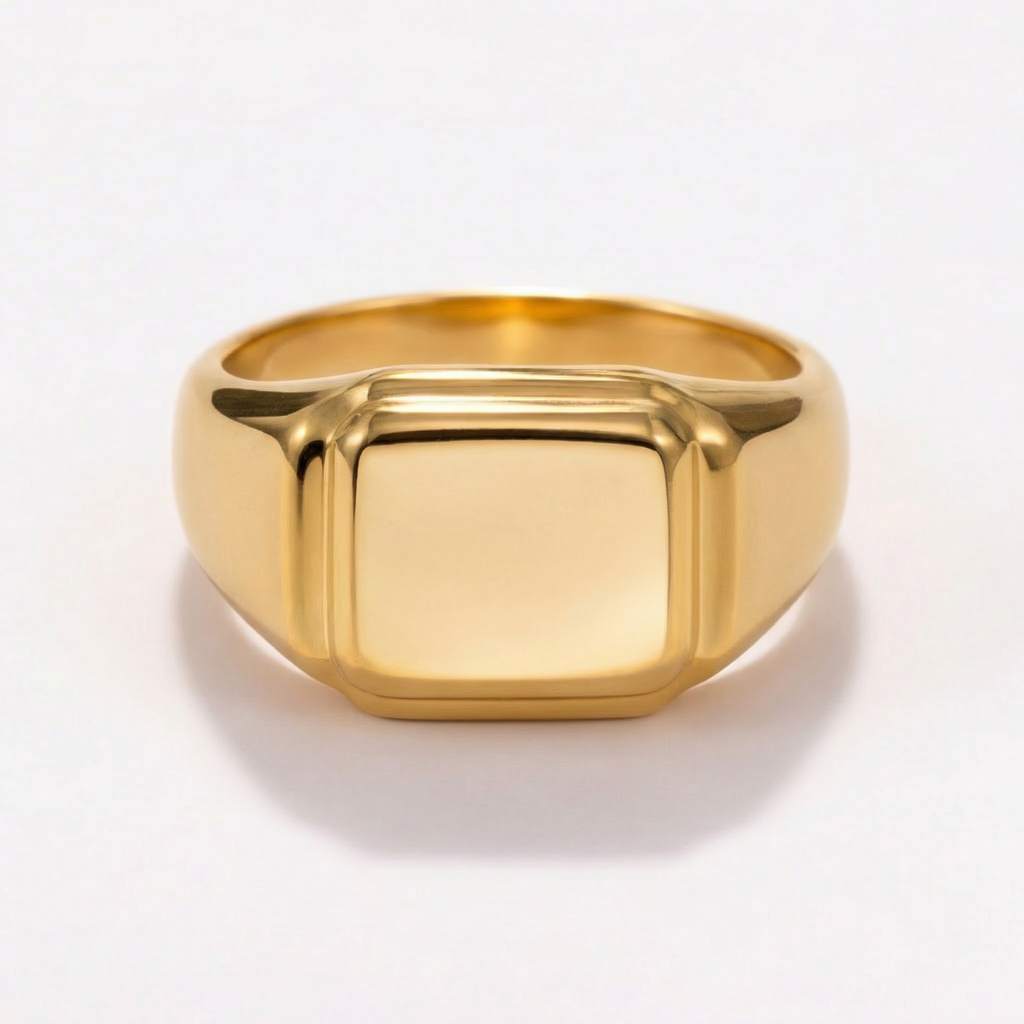Bella Signet Ring