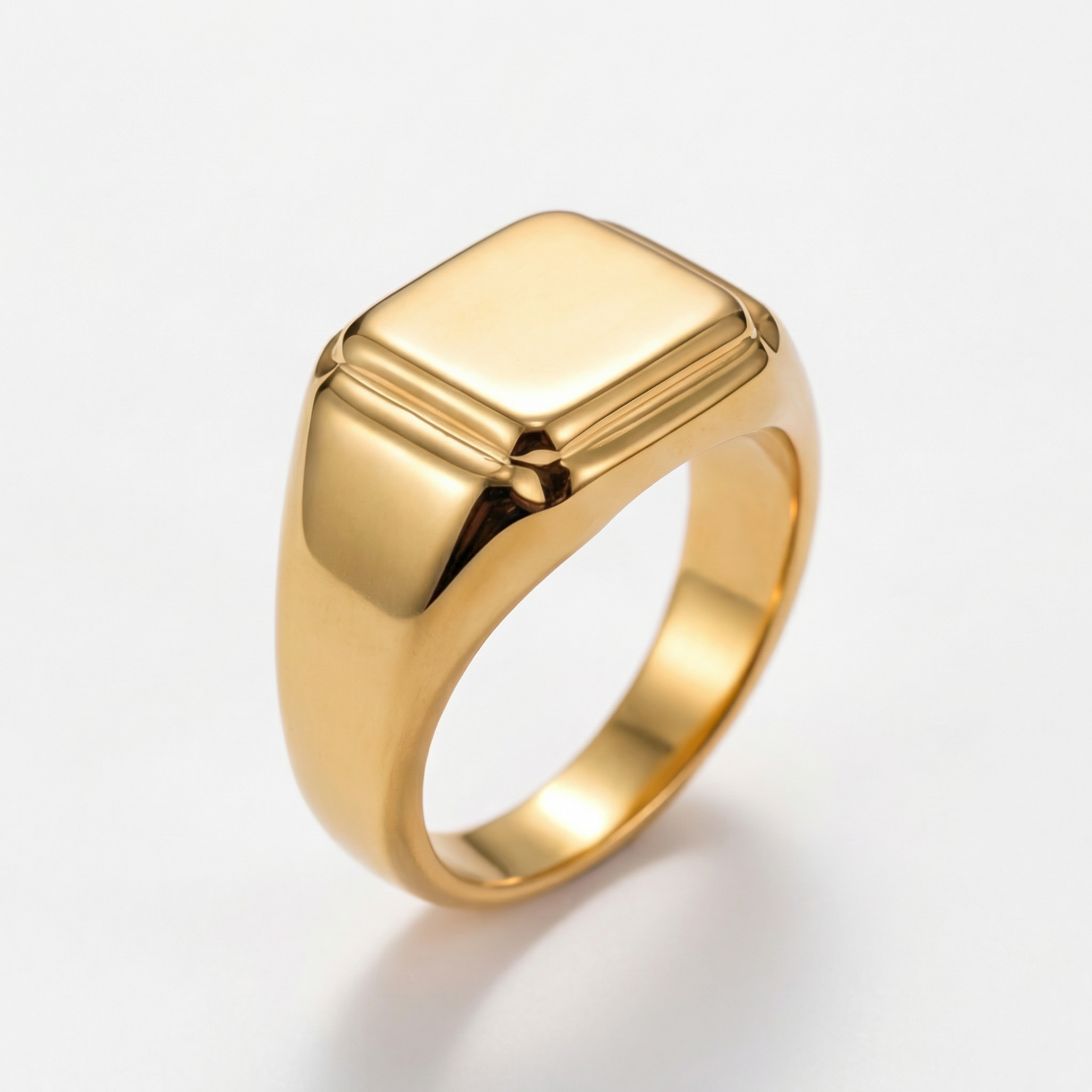 Bella Signet Ring