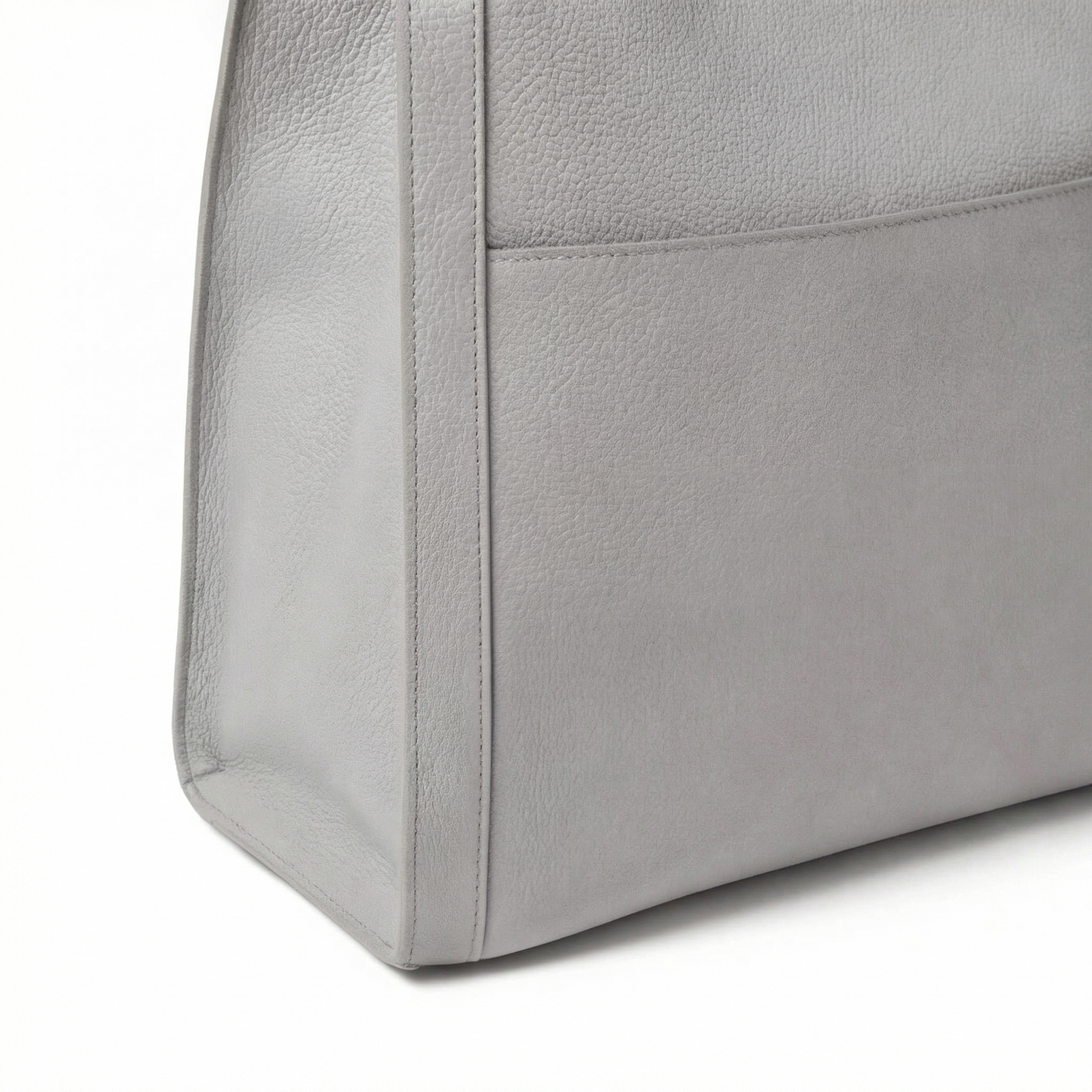 Oryn Tote Bag