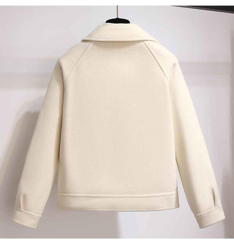 Boxy Short Jacket with Classic Collar and Button Placket