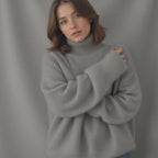 Luxurious Oversized Turtleneck Cashmere Sweater for Women – Soft Warm and Elegant